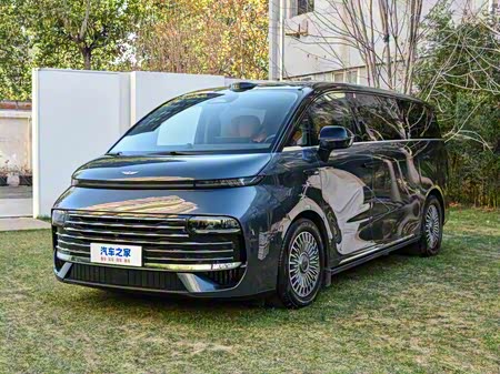 Geely Galaxy V900 2026 2026款 1180四驱Pro版