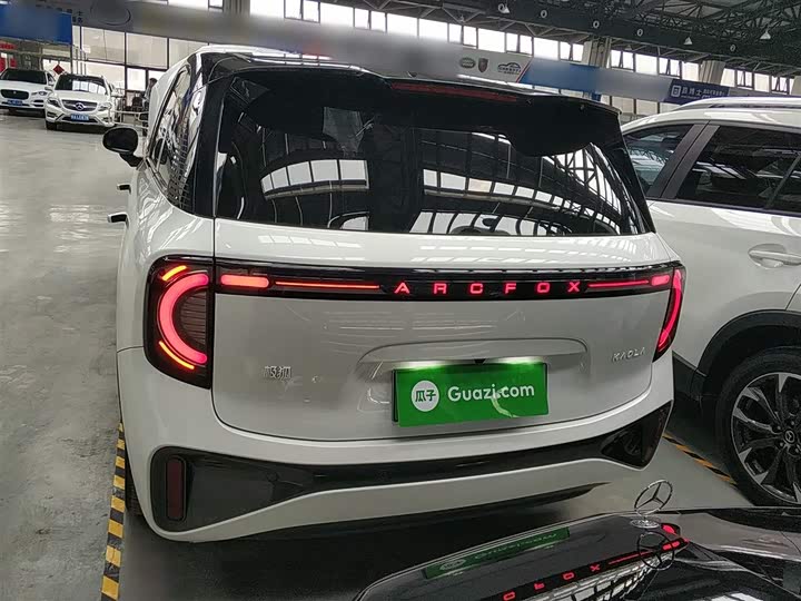 BAIC Arcfox Kaola 2023 2023款 家庭版