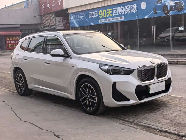 BMW iX1 2025 2025款 eDrive25L M运动套装