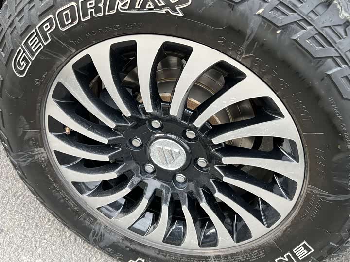 Foton Tunland G9 2022 2022款 2.0T装甲大将军自动四驱休闲版乐享型长箱4F20TC