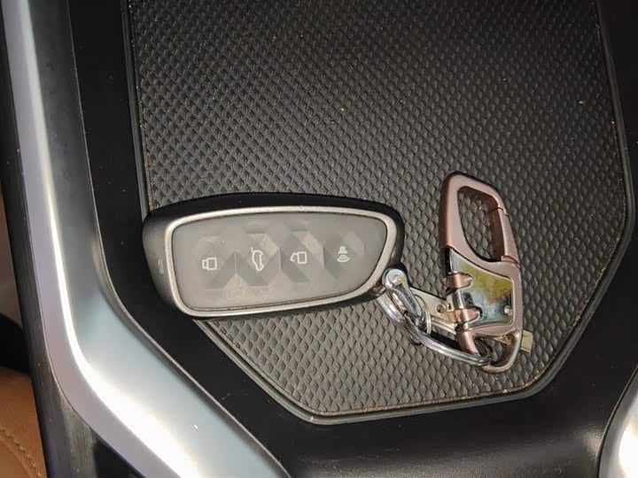 Haval H5 2025 2025款 2.0T自动四驱领航版 柴油