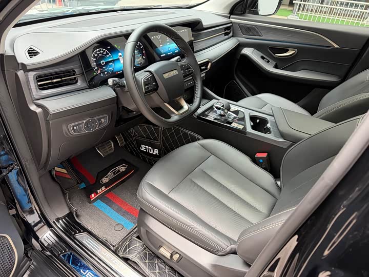 Jetour X90 Plus 2024 2024款 1.6TD DCT别墅PRO 5座