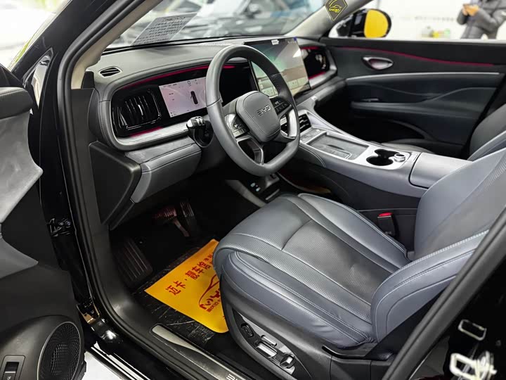 BYD Sea Lion 07 DM-i Hybrid 2025 2025款 150 领航+版