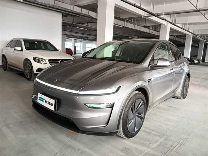 Tesla Model Y 2025 2025款 后轮驱动版
