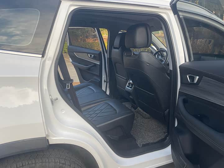 Chery Tiggo 8 Plus Hybrid 2022 2022款 PHEV 1.5T舒享e+