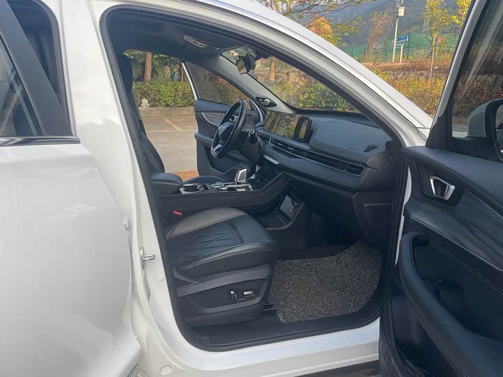 Chery Tiggo 8 Plus Hybrid 2022 2022款 PHEV 1.5T舒享e+