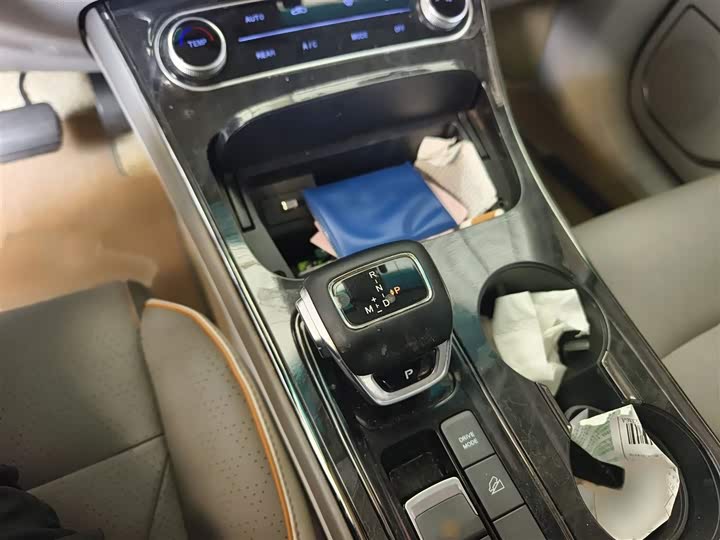 Dongfeng Forthing Yacht 2022 2022款 1.5T DCT追风版