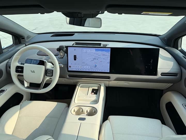 LiXiang i6 2025 2025款 两驱标准版