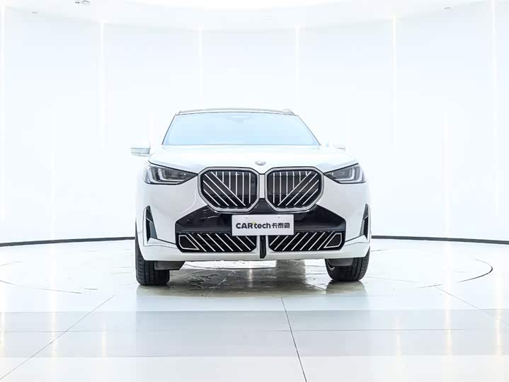 BMW X3 2025 2025款 xDrive30L 尊享型 M运动套装