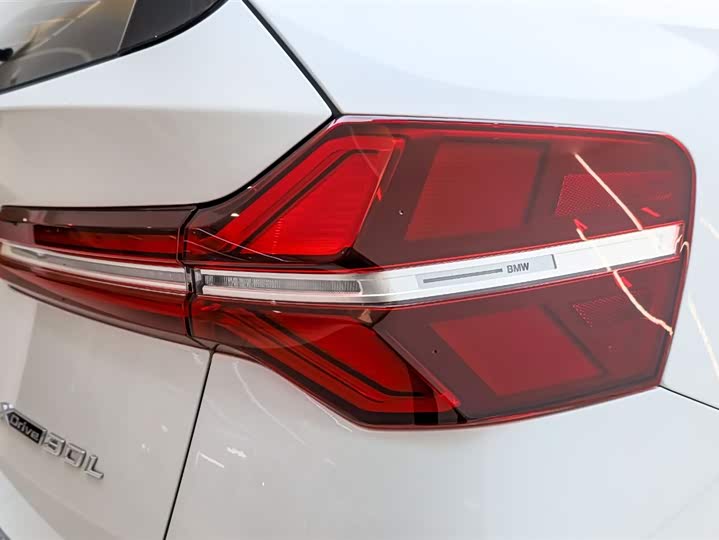 BMW X3 2025 2025款 xDrive30L 尊享型 M运动套装