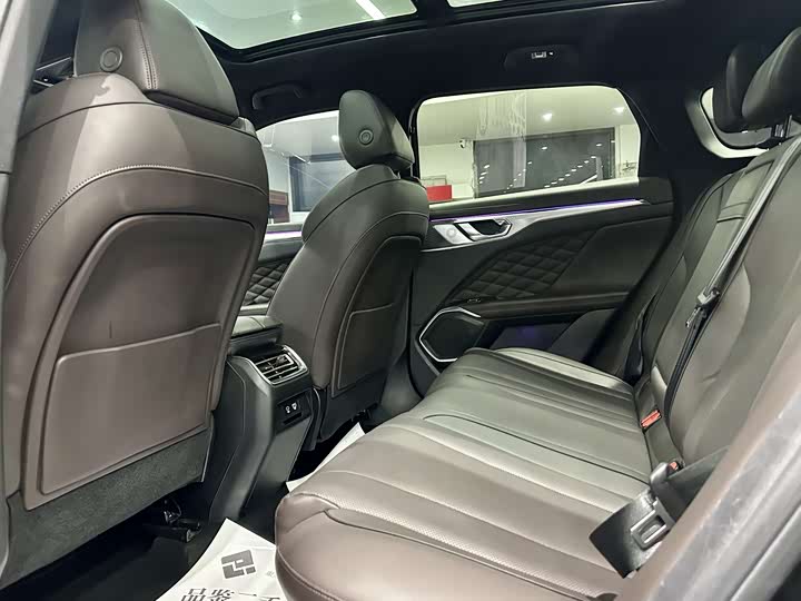 Wey Mocha 2021 2021款 2.0T 两驱特浓版