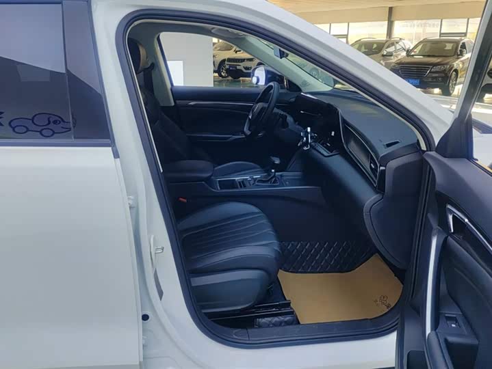 Bestune T55 2023 2023款 1.5T 自动飞跃款