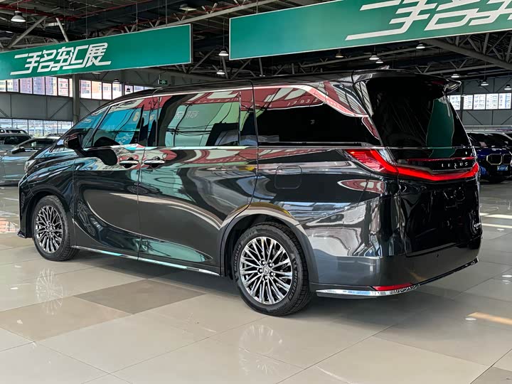 Lexus LM 2023 2023款 500h 六座尊崇版
