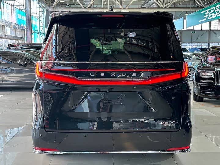 Lexus LM 2023 2023款 500h 六座尊崇版