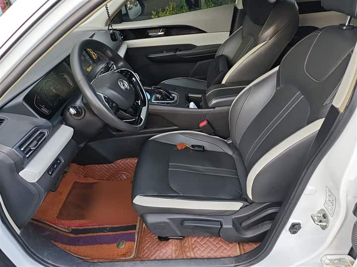 Dongfeng Aeolus E70 2022 2022款 500 超享版