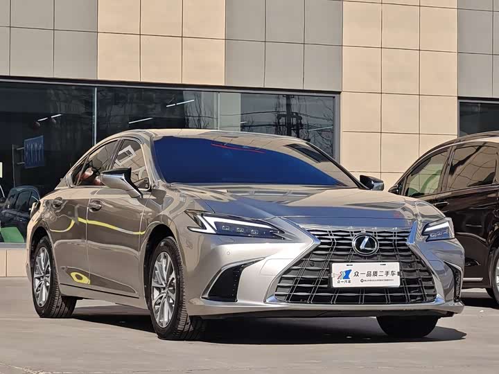 Lexus ES 2025 2025款 200 臻享版