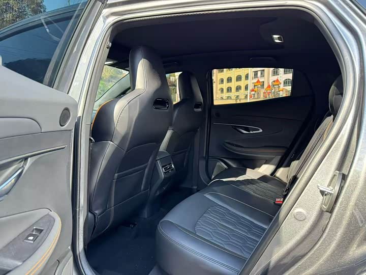 Changan UNI-T 2023 2023款 第二代 1.5T 尊贵型