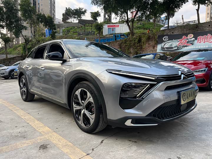 Citroen C5 X 2022 2022款 1.6T 享不凡 虎年开门红版