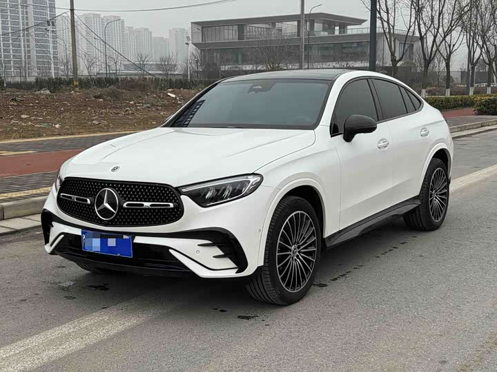 Mercedes-Benz GLC-Class Coupe 2025 2025款 GLC 300 4MATIC 轿跑SUV