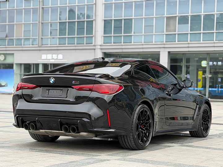 BMW M4 2024 2024款 M4双门轿跑车 M xDrive 雷霆版