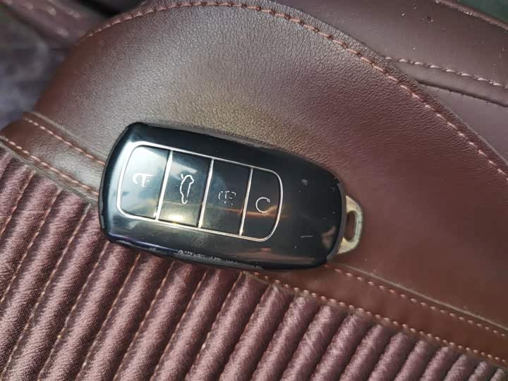 Chery Tiggo 8 Pro 2024 2024款 冠军版 290T 两驱巅峰版 7座