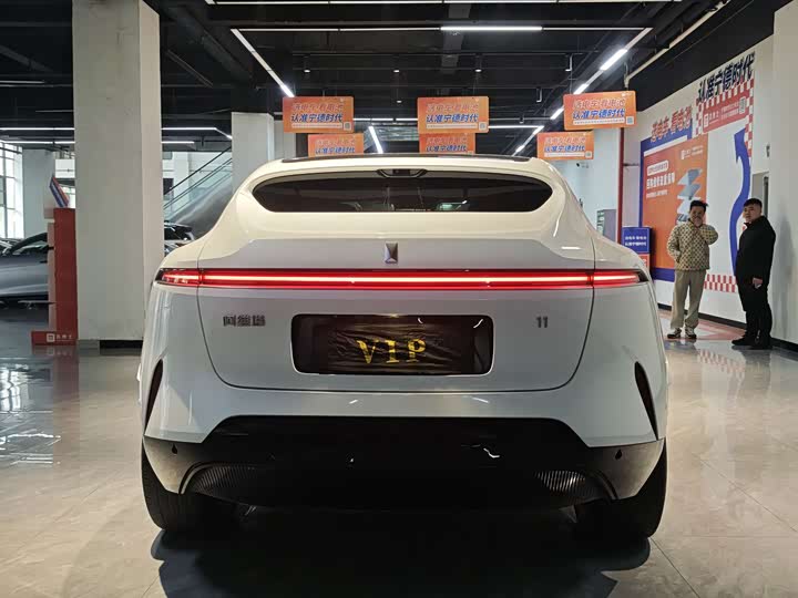 Avatr 11 2023 2023款 长续航单电机版 5座