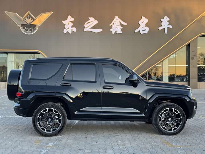 2024 Tank 700 Hybrid