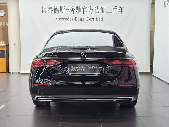 Mercedes-Benz E-Class 2025 2025款 E 300 L 豪华型
