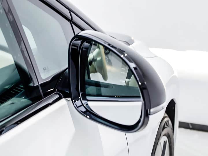 LiXiang i6 2025 2025款 两驱标准版