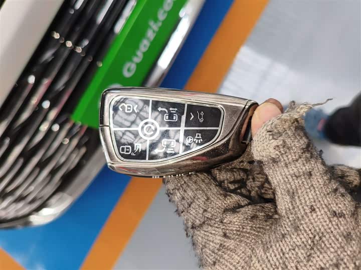 Buick GL8 ES 2025 2025款 陆尊 智享版