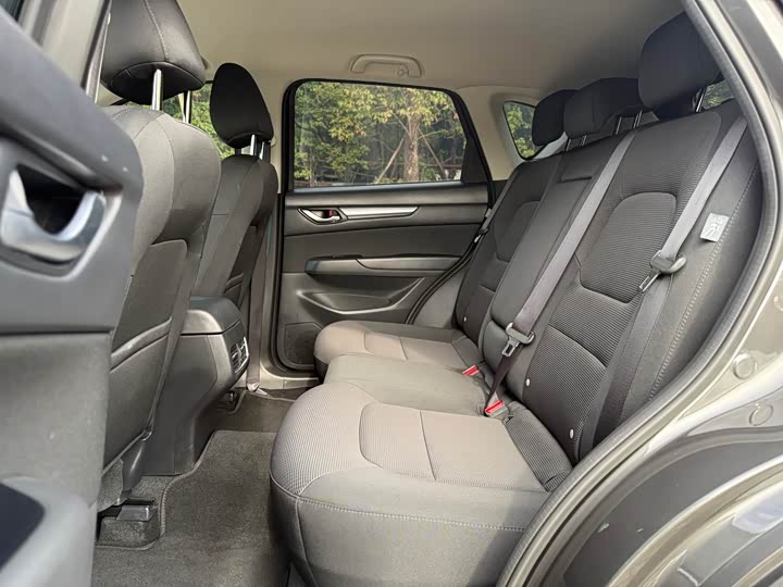 Mazda CX-5 2025 2025款 2.0L 自动两驱舒适型