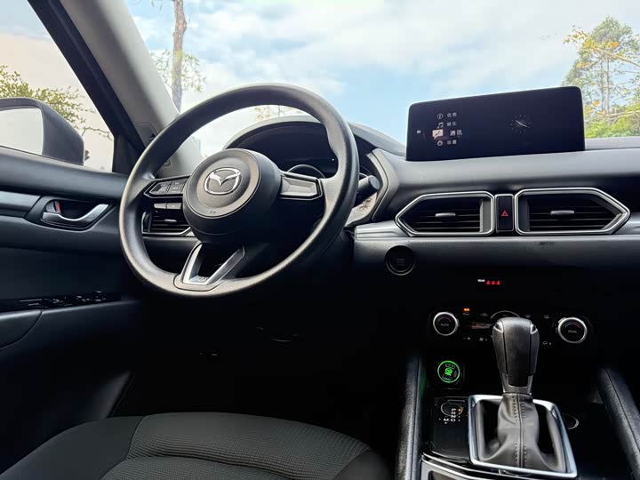 Mazda CX-5 2025 2025款 2.0L 自动两驱舒适型