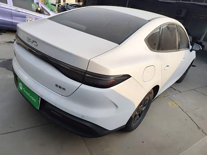 BYD Seal 05 DM-i Hybrid 2025 2025款 DM-i 智驾版 55KM豪华型