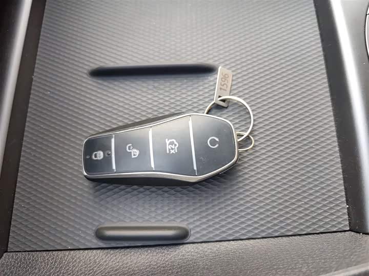 BYD Seal 05 DM-i Hybrid 2025 2025款 DM-i 智驾版 55KM豪华型