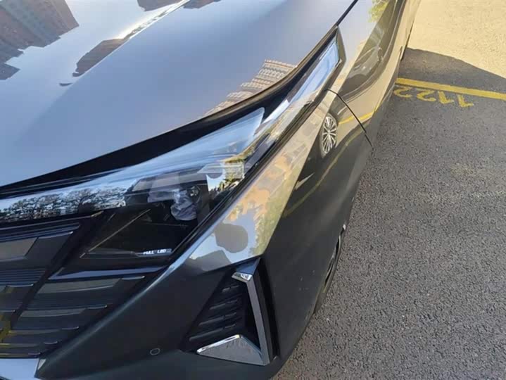 Changan UNI-Z Hybrid 2024 2024款 蓝鲸智电iDD 125km 超越型