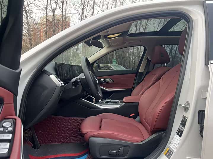 BMW i3 2025 2025款 eDrive 35 L