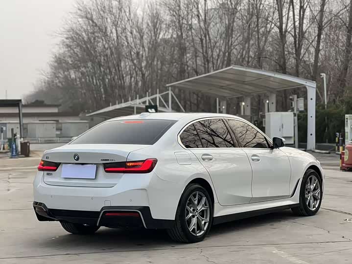 BMW i3 2025 2025款 eDrive 35 L