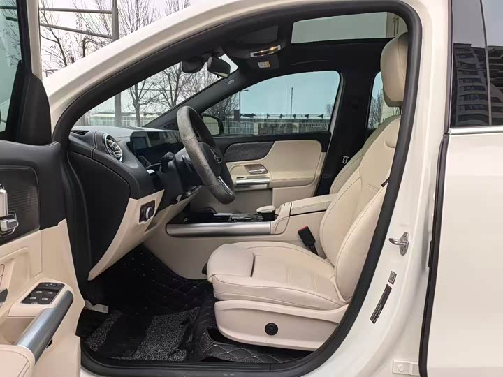 Mercedes-Benz EQA 2022 2022款 EQA 260