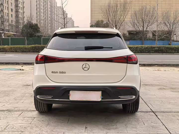 Mercedes-Benz EQA 2022 2022款 EQA 260