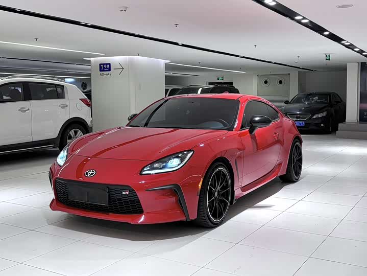 Toyota GR86 2022 2022款 GR 86 2.4L 手动版