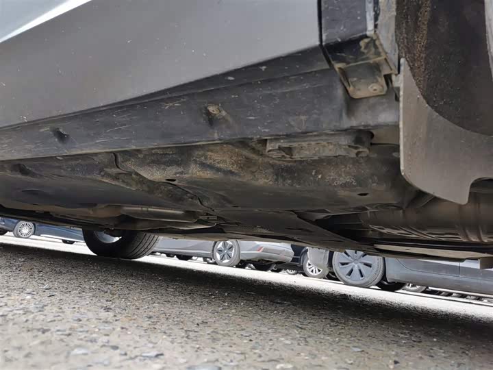 Volkswagen Touareg 2023 2023款 3.0TSI 锐享火山岩涂装运动版