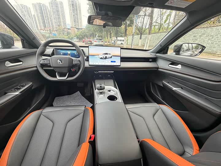 Changan UNI-V 2025 2025款 第三代 1.5T 500Bar尊贵型