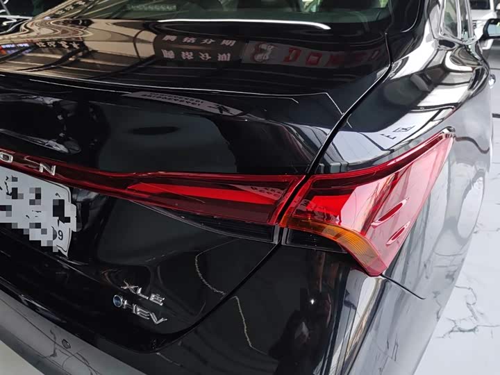 Toyota Avalon 2024 2024款 双擎 2.0L 尊贵版