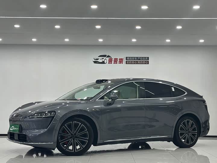 Luxeed R7 2025 2025款 增程 331km Ultra