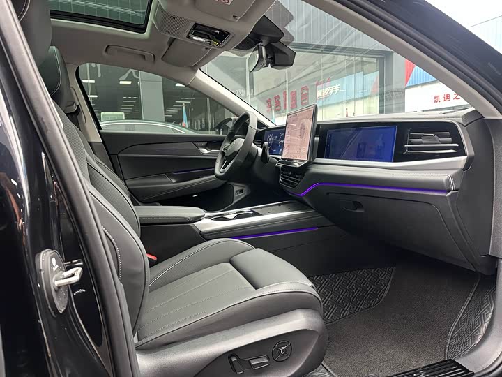 Volkswagen Passat 2026 2026款 Pro 380TSI 星空龙运版