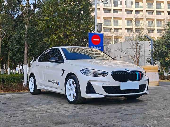 2023 BMW 1 Series