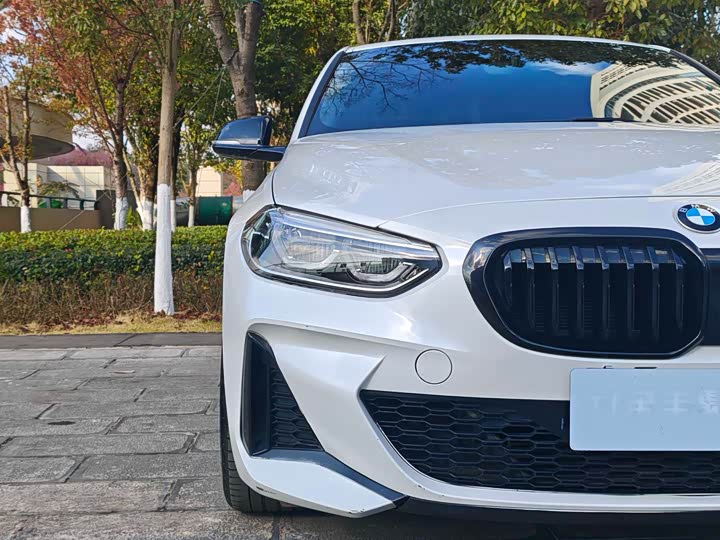 2023 BMW 1 Series