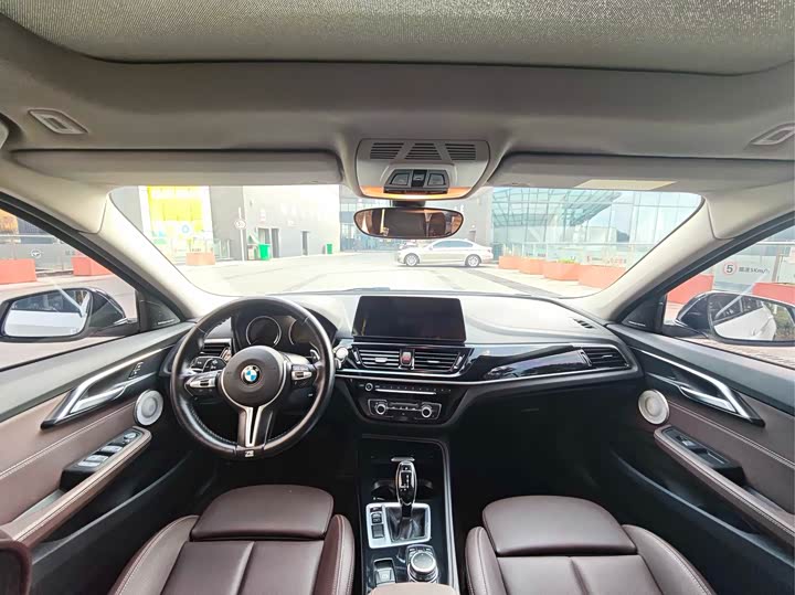 BMW 1 Series 2023 2023款 120i M运动曜夜版