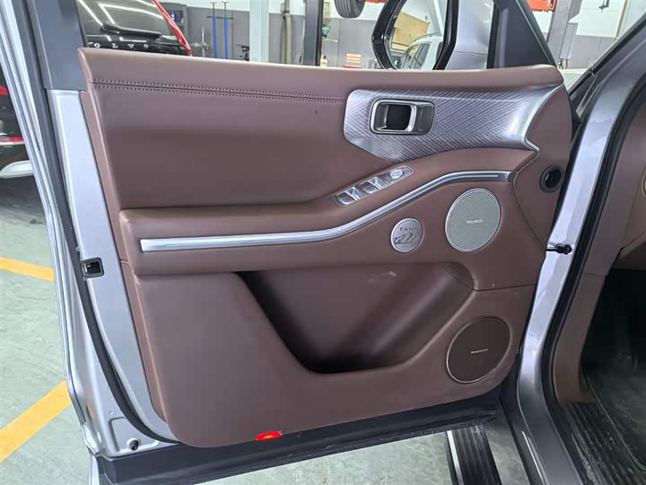 2024 Tank 700 Hybrid