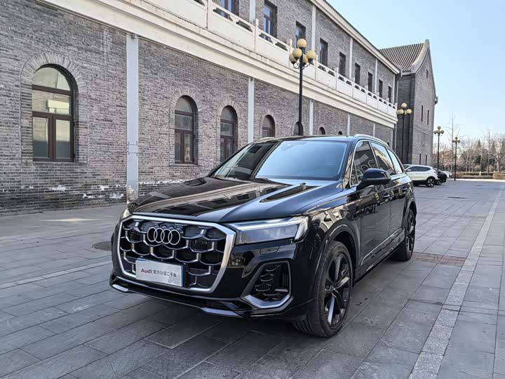 Audi Q7 2024 2024款 55 TFSI quattro S line运动型